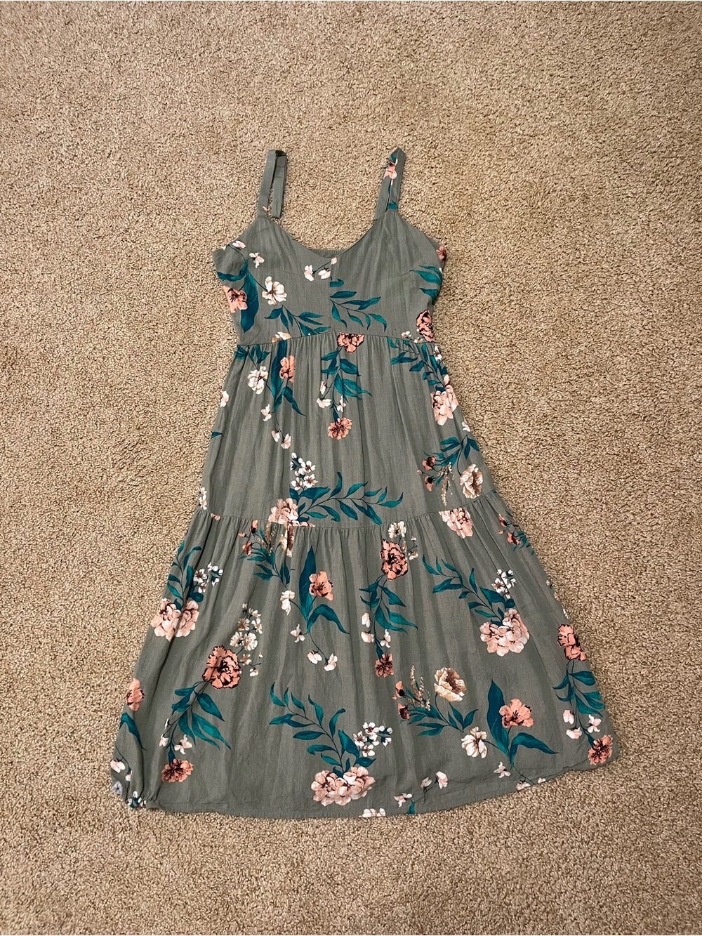 Maurices Light Sage Green Tiered Spaghetti Strap Floral Midi Dress - Medium